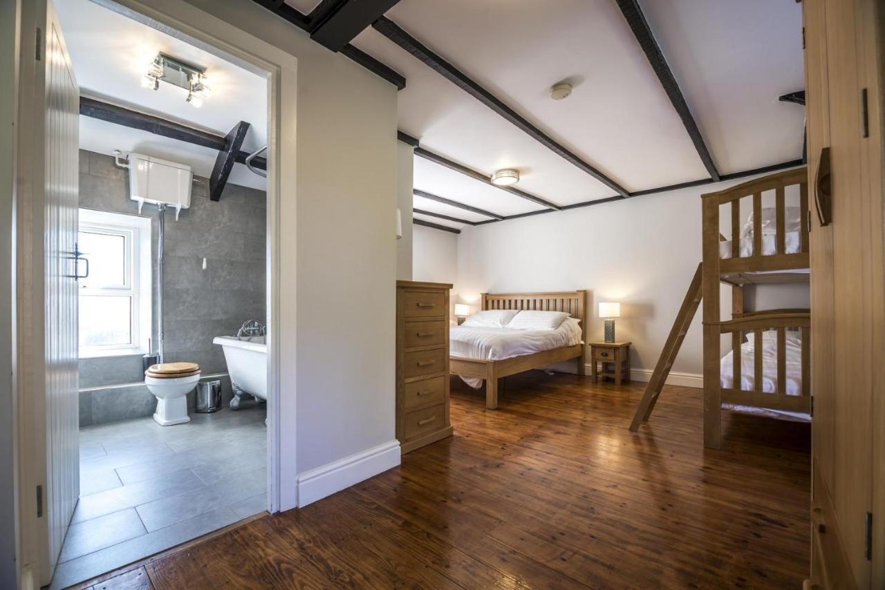 Barn Conversion - Hot Tub - Penally - Tenby Exterior foto